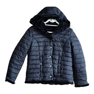 Women's Black Puffer Jacket